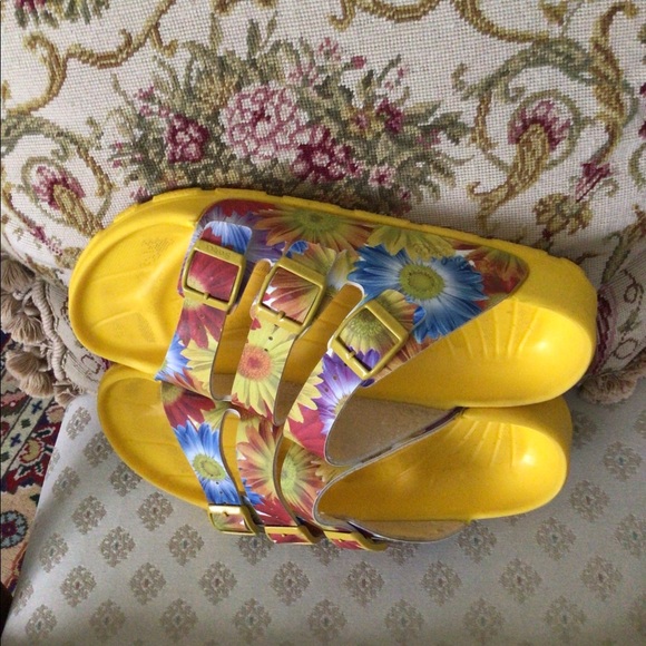 Birkenstock Size 41 - Picture 7 of 10